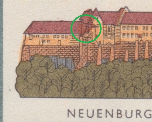 80 mit großem rotem Fleck im Mauerwerk